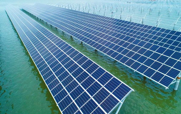 漁光互補光伏電站是什么？漁光互補發(fā)電有什么好處？