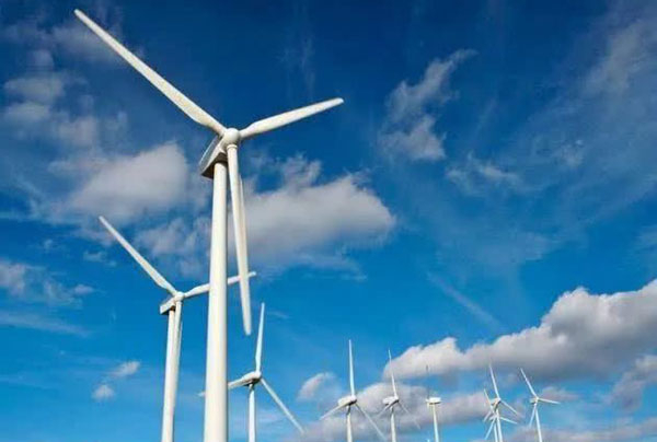 雙饋風力發(fā)電機組的工作原理與優(yōu)點是什么？