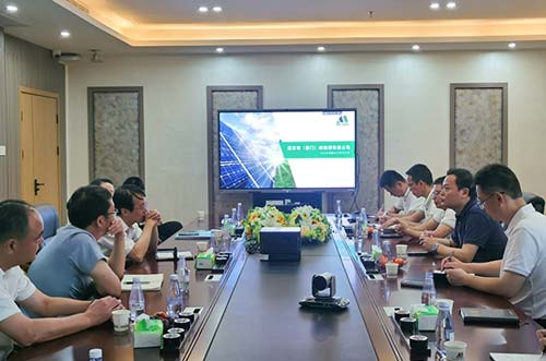 廈門市委常委、常務(wù)副市長黃曉舟一行蒞臨邁貝特指導(dǎo)工作