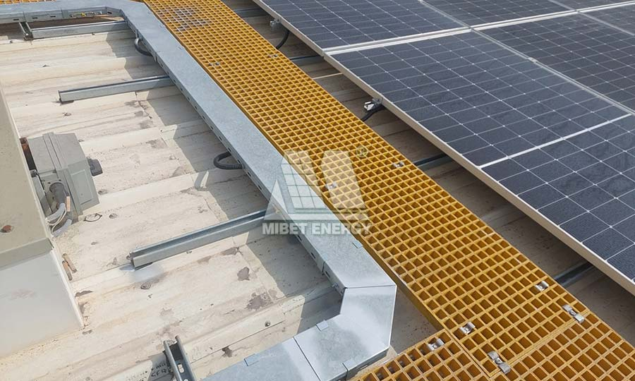 巴林 彩鋼瓦屋頂光伏項(xiàng)目 1MW-3